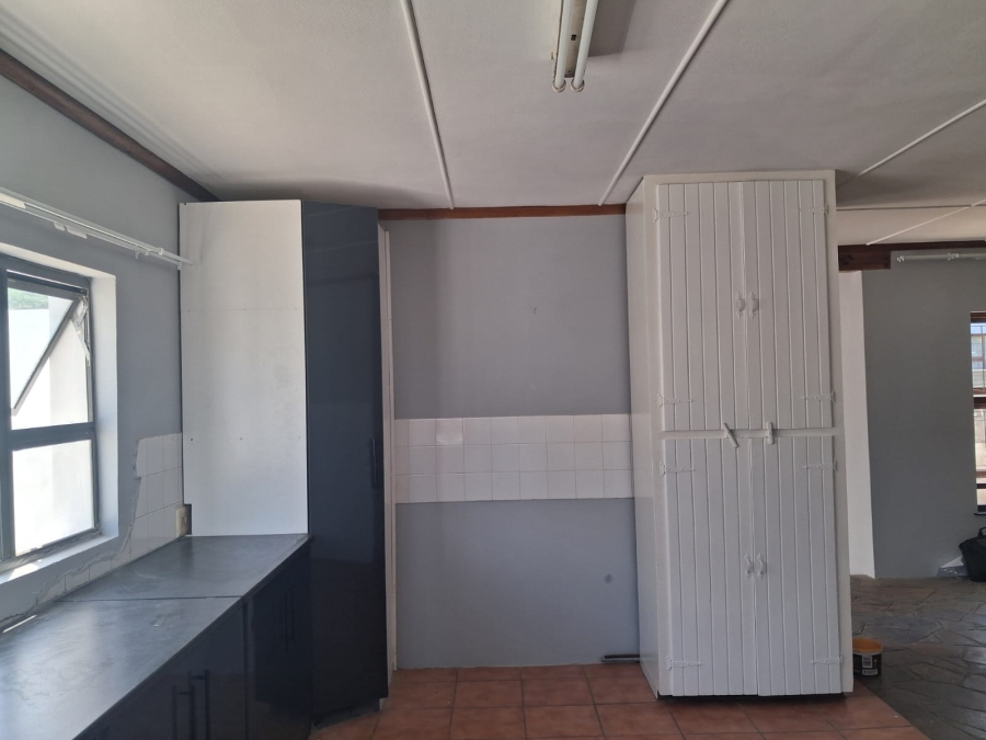 To Let 3 Bedroom Property for Rent in Amalinda Eastern Cape
